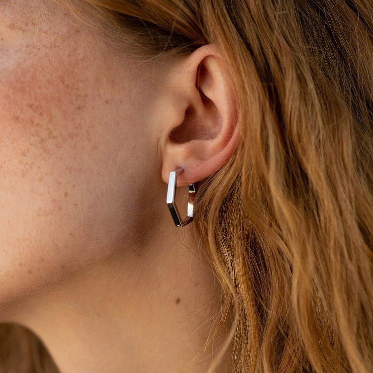 Срібні сережки "Шестикутники" 902-01270 від ювелірного магазину Онікс - 1