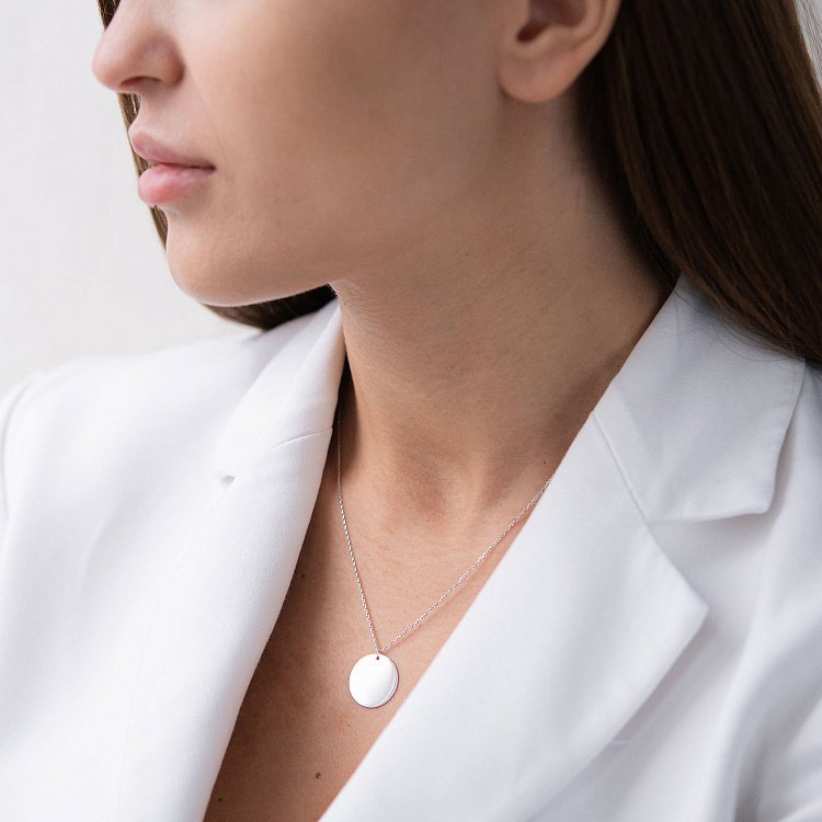 Колье с гравировкой "Мавка" в белом золоте кол01779м от ювелирного магазина Оникс - 2