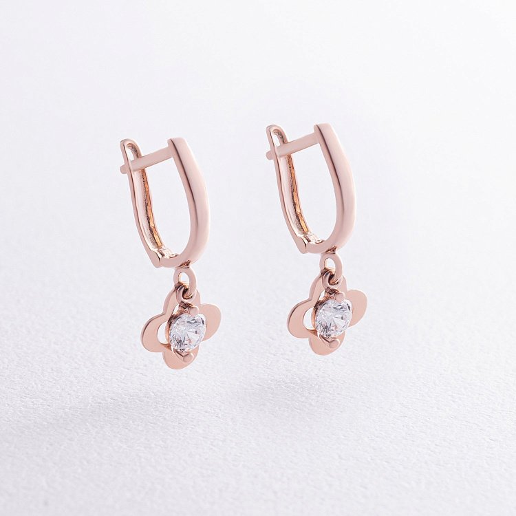 Золотые серьги "Клевер" с фианитами с08382 от ювелирного магазина Оникс