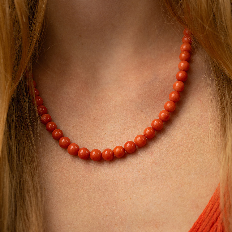 Бусы из коралла (золотая застежка) бус017к от ювелирного магазина Оникс - 1