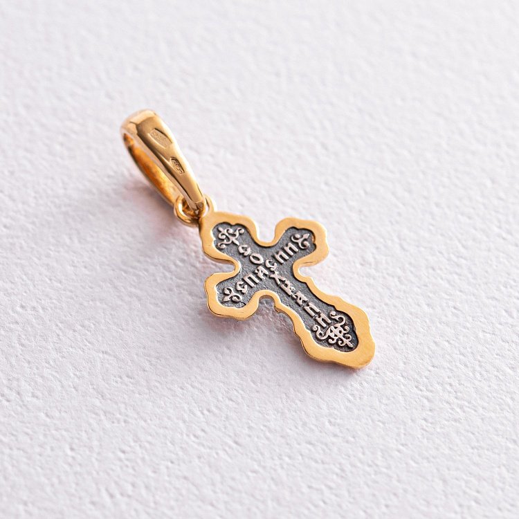 Срібний хрестик з позолотою "Розп'яття. Спаси і Збережи" 131969 від ювелірного магазину Онікс - 1