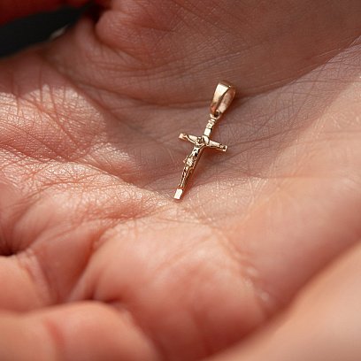 Крестик с распятием в красном золоте п03802 №4