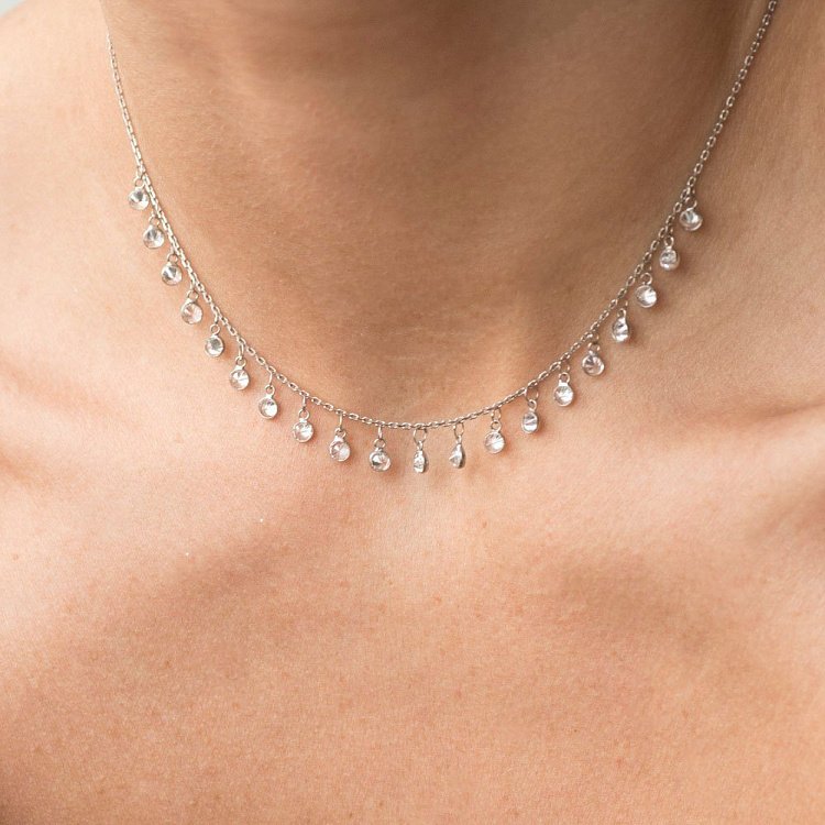 Серебряное колье с фианитами 18655 от ювелирного магазина Оникс - 4