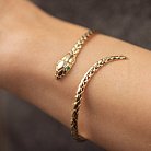 Жесткий браслет "Змея" в желтом золоте (изумруды) бб0044м от ювелирного магазина Оникс - 1